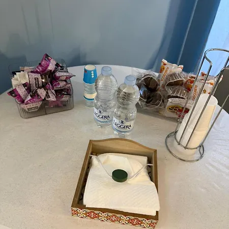 Apartament Maison Laezza *